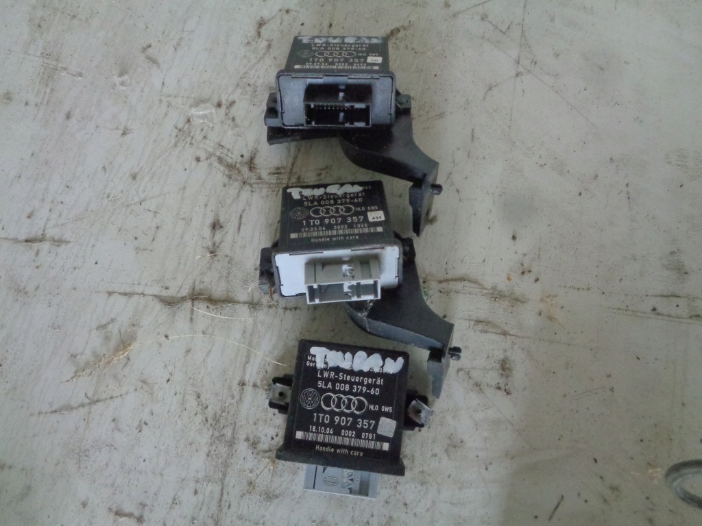 Купить Модуль света vw golf v touran 1t0907357