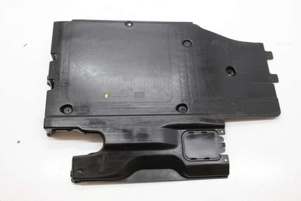 фото №1, Vw passat b8 защита подвеска левая 3q0825101b