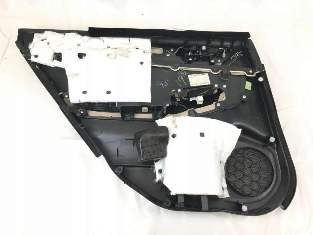 фото №7, Subaru outback 15- обшивка двері правий задня usa