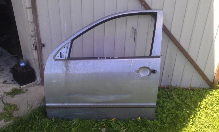 фото №1, Skoda fabia i - дверь левый перед - 9151