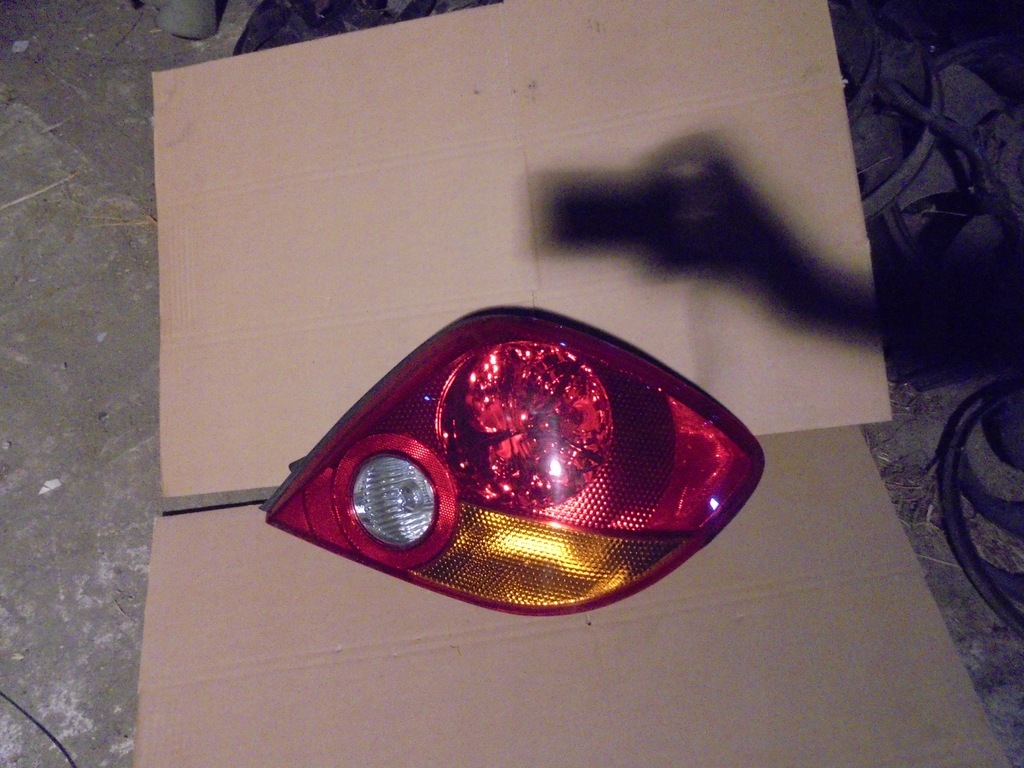 фото №1, Hyundai coupe 02-09r. лампа правая задняя