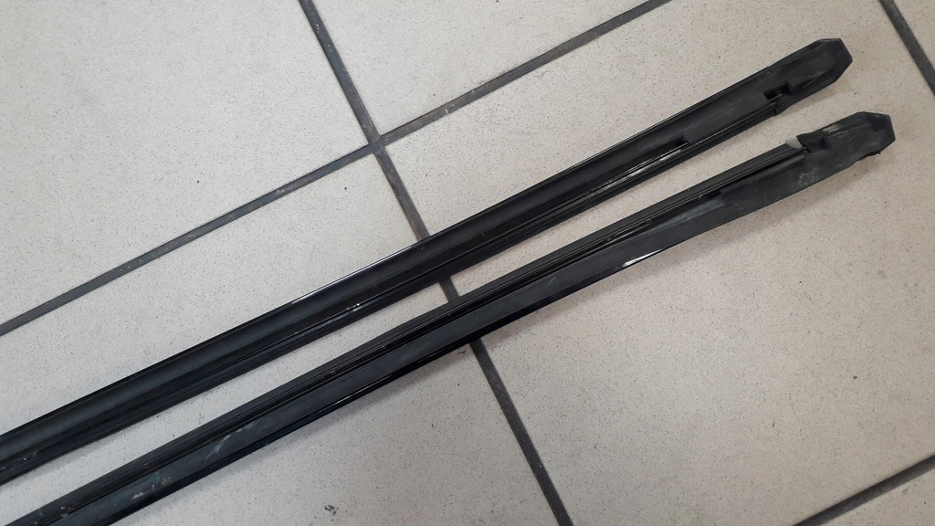 фото №12, Mercedes c w203 coupe молдинг стекло передней