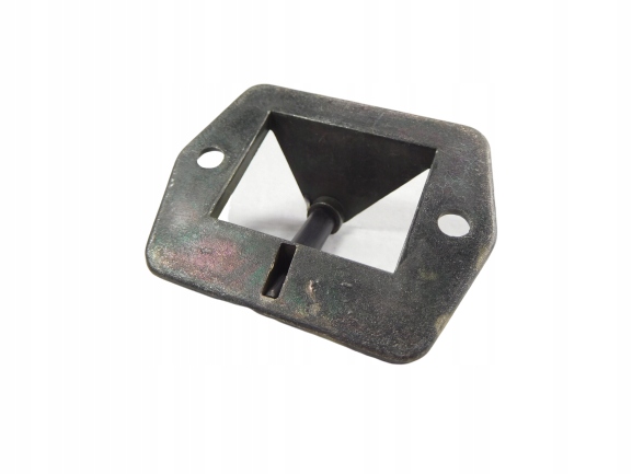 фото №1, Крепление замка бардачка пассажира fiat marea bravo