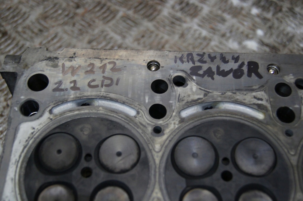 фото №9, Mercedes e-klasa w212 2.2 cdi a651 головка r651