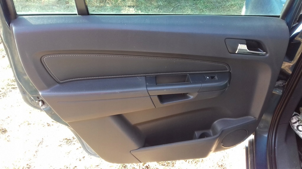 фото №5, Консоль панель приладів opel zafira b панель приладів приладова