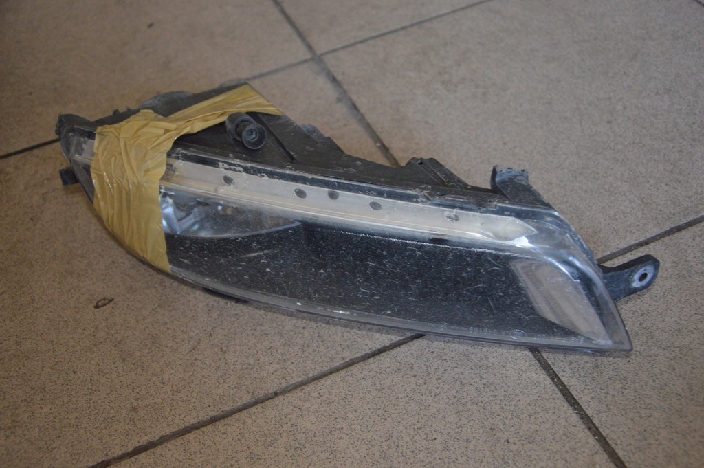 фото №1, Vw cc протитуманна фара лівий 3c8941699