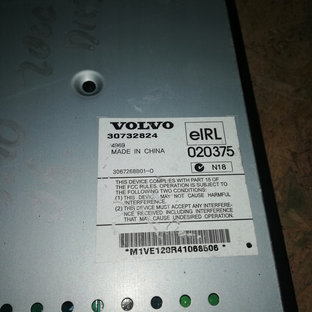 фото №4, Volvo s40 v50 усилитель радио 30732824