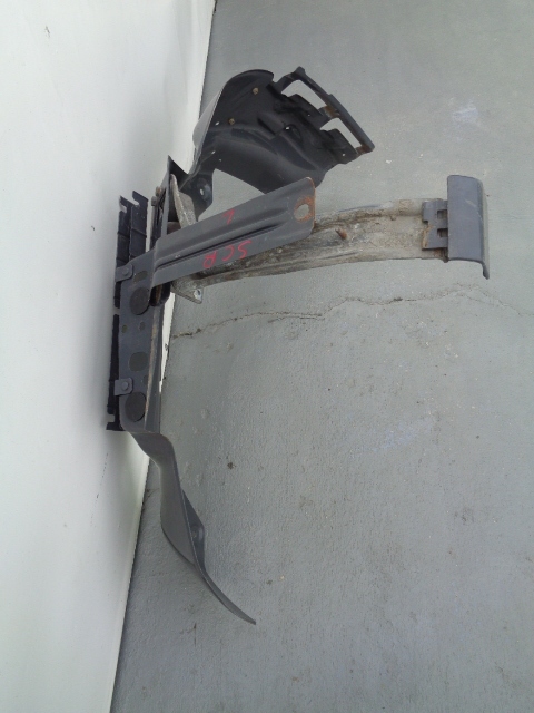 фото №4, Scania r кронштейн подкрылок правая левая