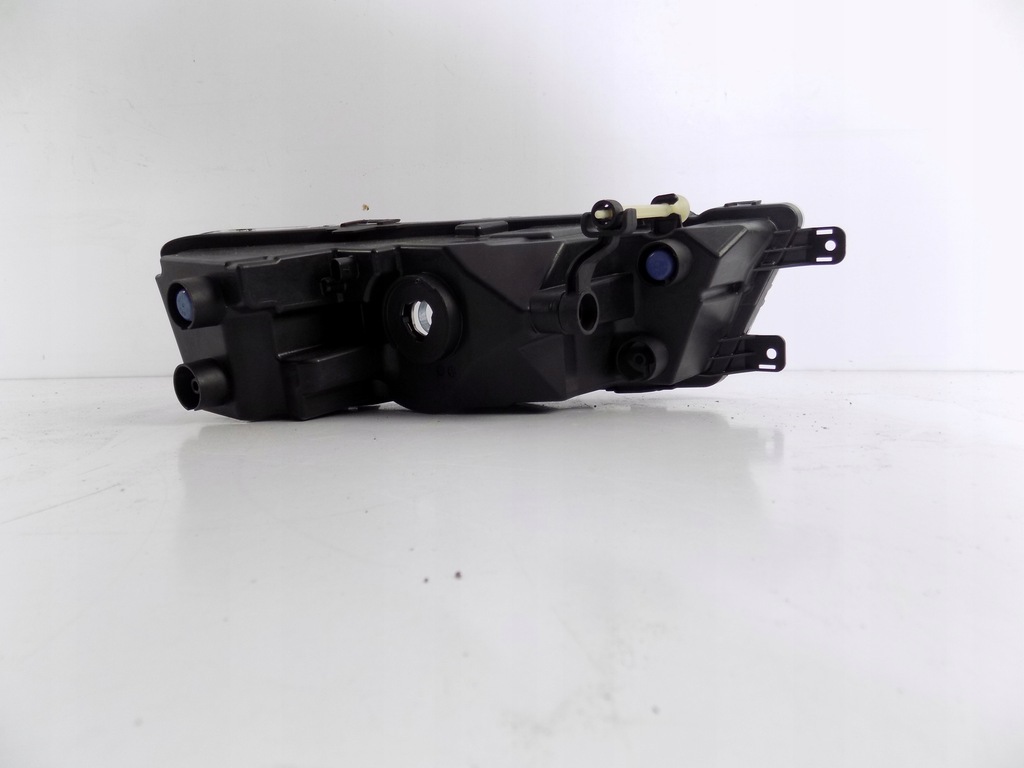 фото №3, Противотуманная фара skoda rapid lift 5ja