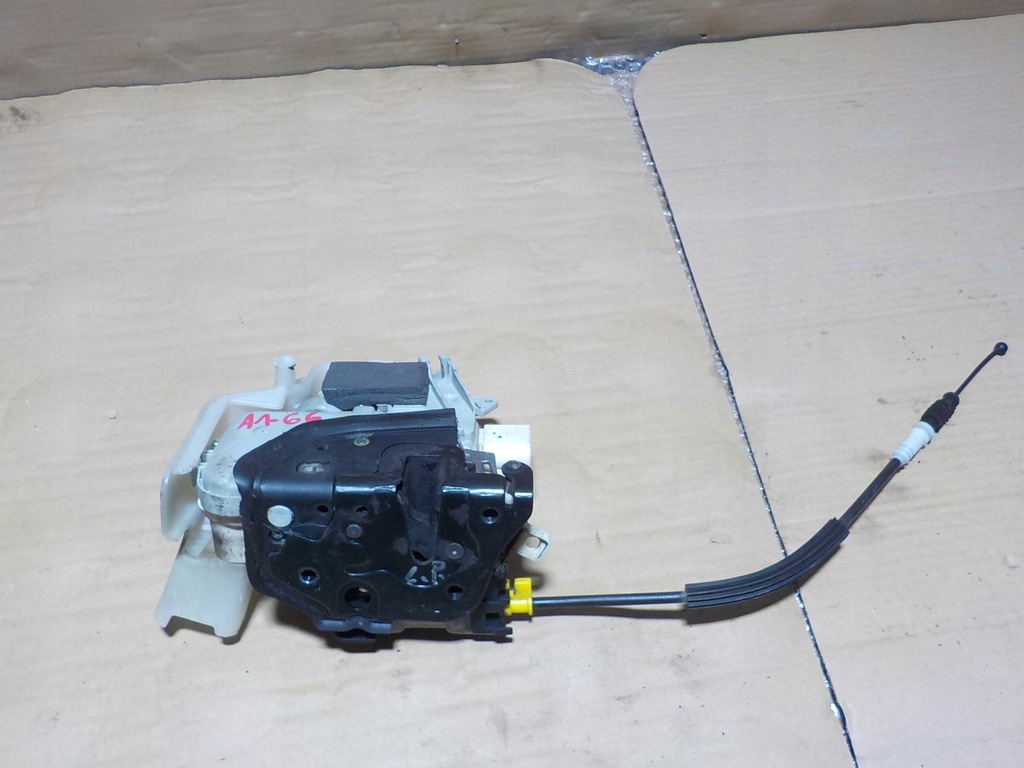 фото №6, Audi a1 замок дверь левый перед 8j1837015