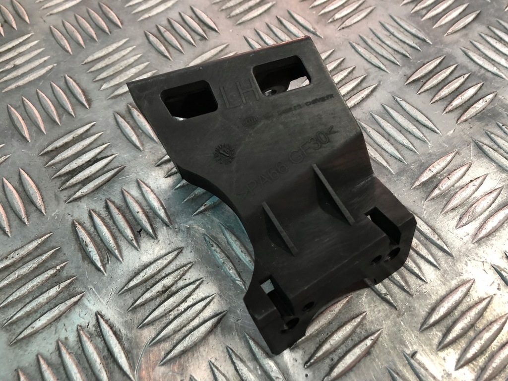 фото №2, Mercedes ml w164 кронштейн распылителя левый