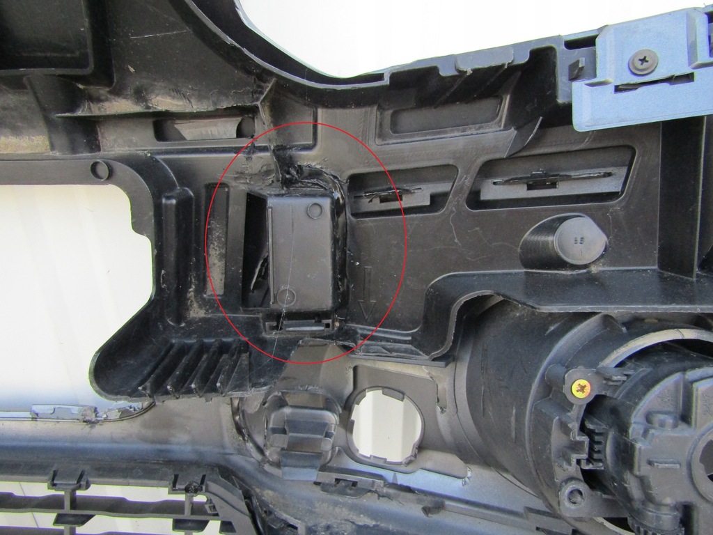 фото №8, Бампер перед передний citroen c3 picasso 08-12