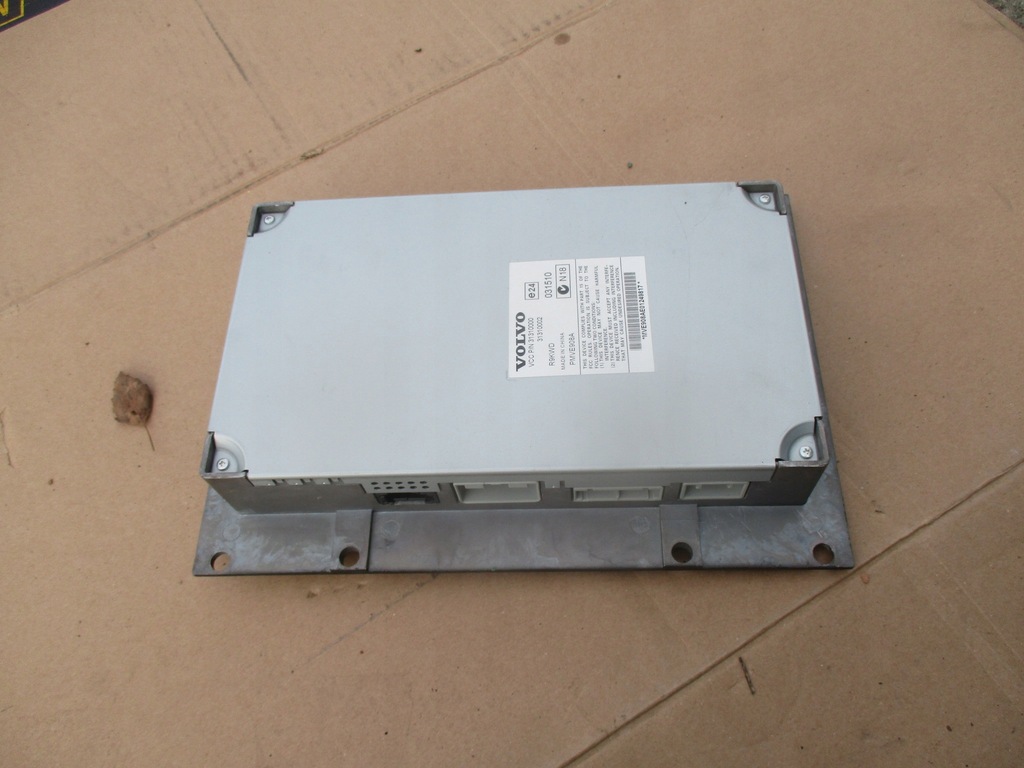 фото №2, Volvo s40 ii v50 усилитель модуль радио 31310000