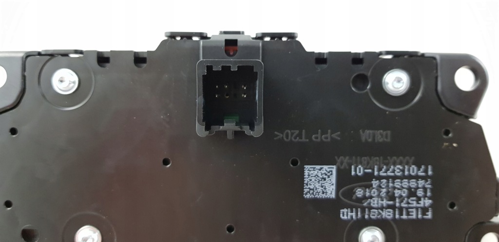 фото №2, Новий ford focus mk3 lift панель керування радіо