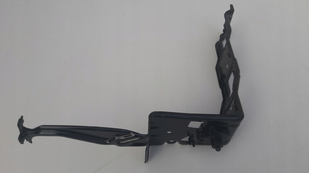 фото №1, Vw touareg iii 760 pas передній кронштейн поперечина перед