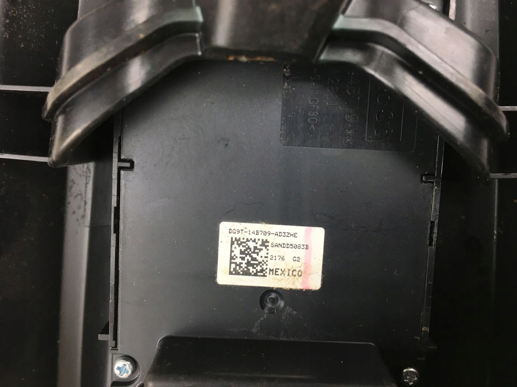 фото №9, Ford fusion mk5 13 - панель электрический левый сиденье