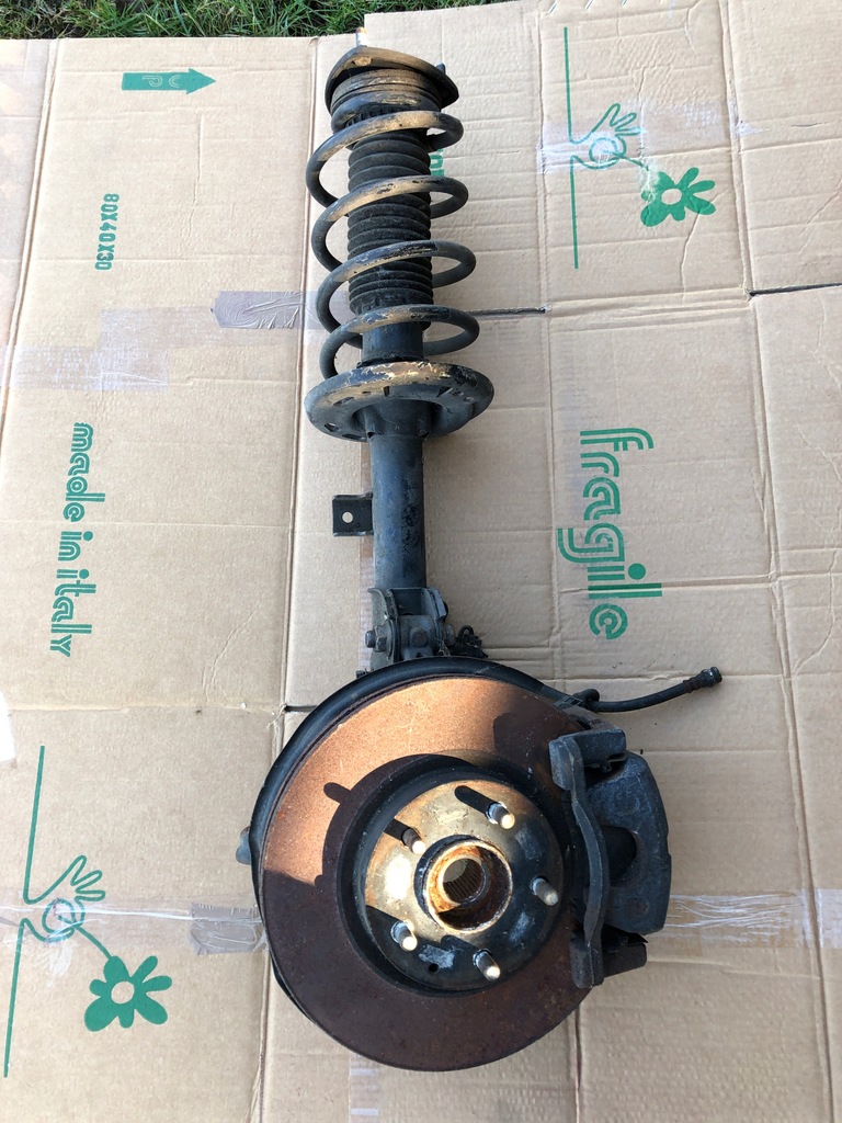 фото №1, Амортизатор, поворотный кулак mazda cx-5 2.2d lift, правая