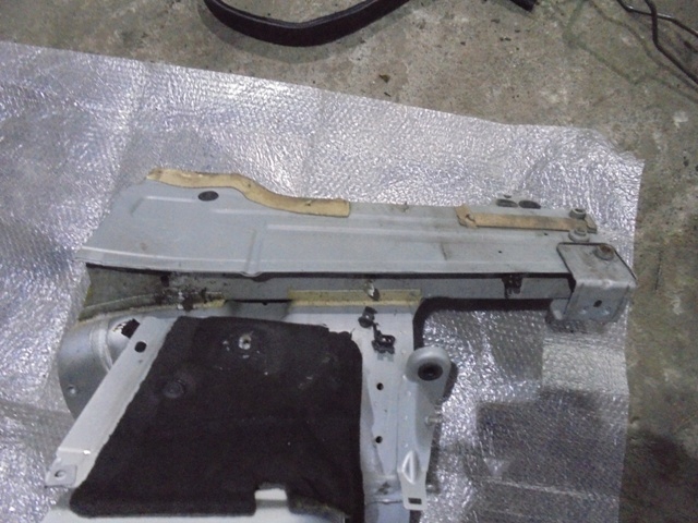 фото №4, Чверть лонжерон правий перед mercedes e w212