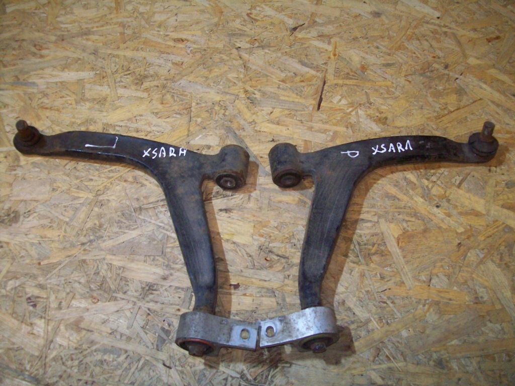 фото №1, Citroen xsara picasso 1.6 8v рычаг