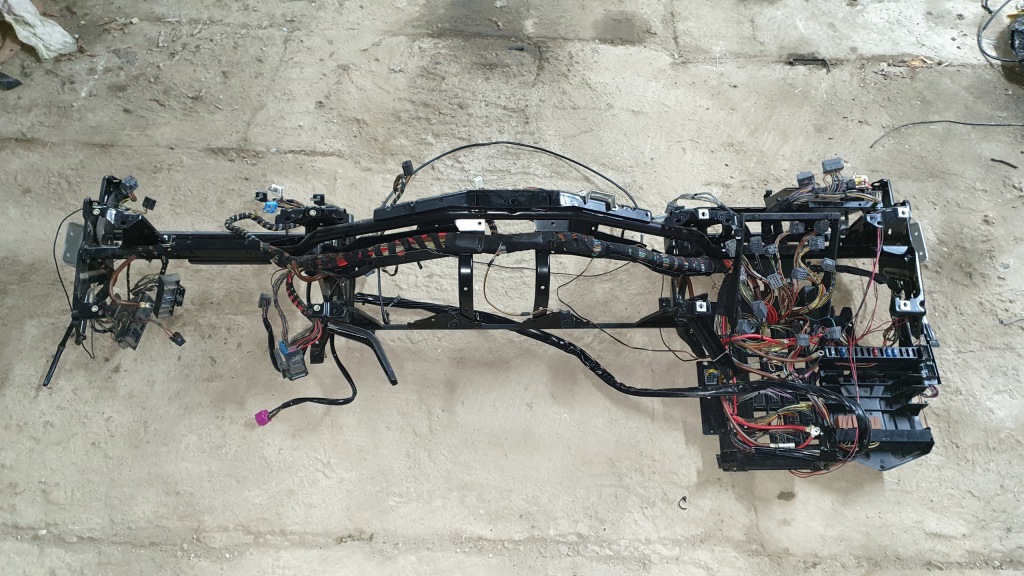 фото №1, Atego axor 2 каркас консолі панелі приладової панелі