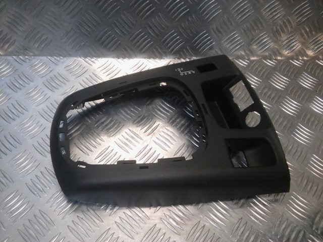 фото №1, Корпус рамка тунель scenic iii 969330001r