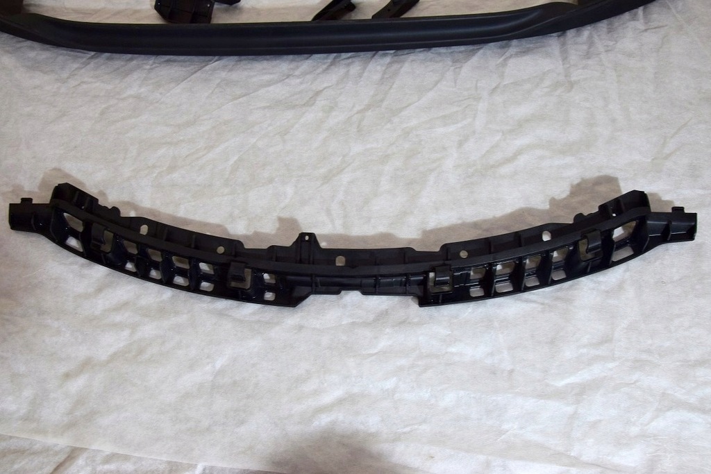 фото №11, Porsche 911 991 lift напрямна спойлер молдинг