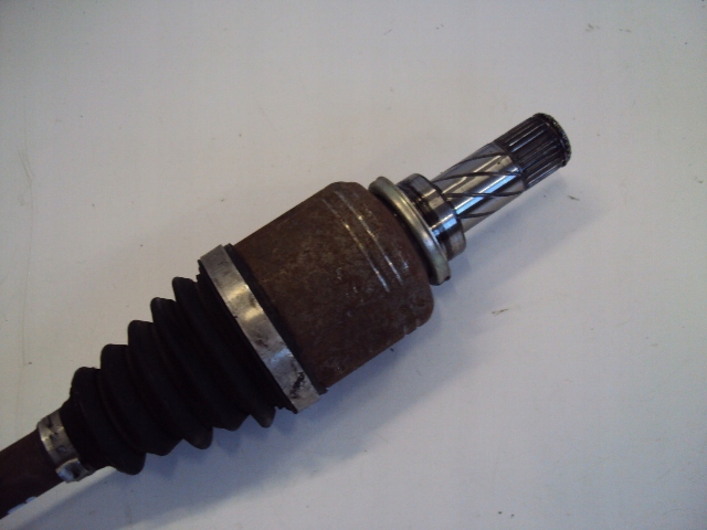 фото №4, Приводной вал левая renault clio iv lift 1.5 dci