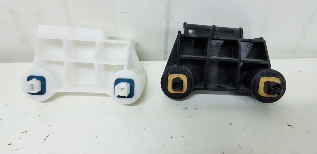 фото №7, Lexus gs 05-11 направляющая бампер задняя кронштейн лампы правый