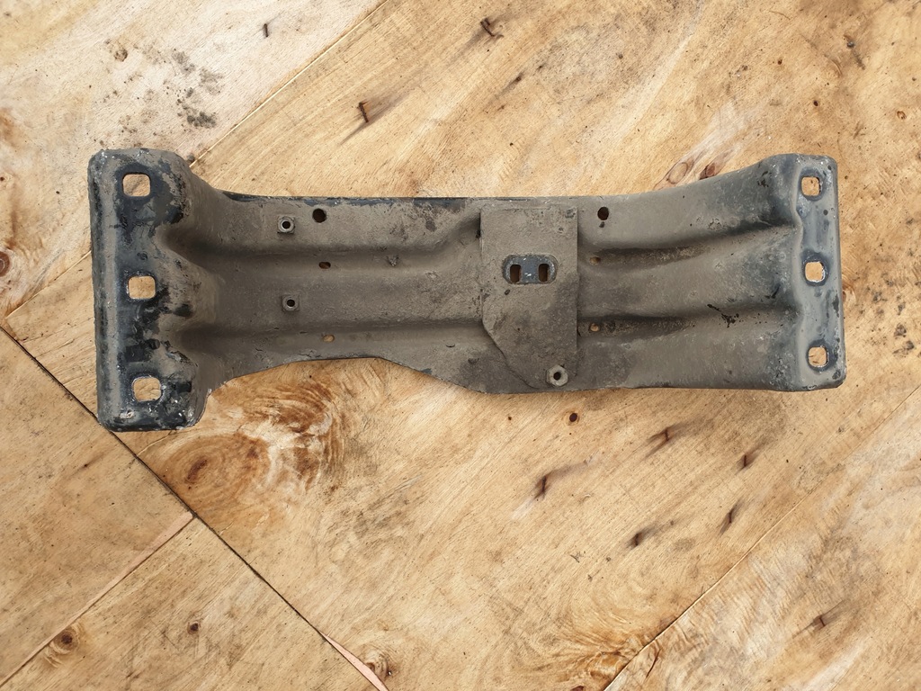 фото №4, Mercedes-benz оригінальний номер a2512400202 кронштейн коробки передач