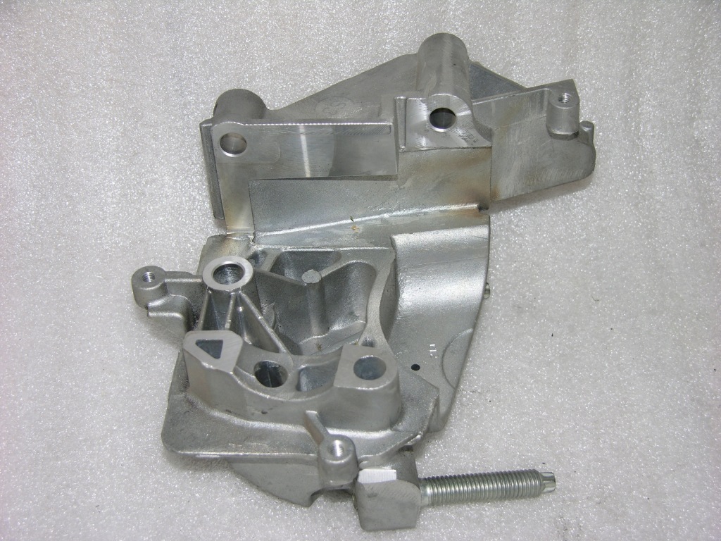 фото №8, Ford fiesta mk7 b-max кронштейн опора двигателя