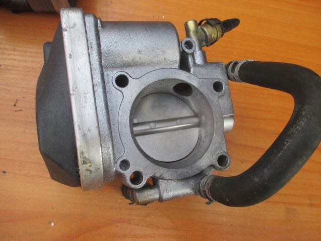 Opel astra h zafira b chevrolet 1.6 16v z16xer дросельна заслінка 55560398 Оригінал