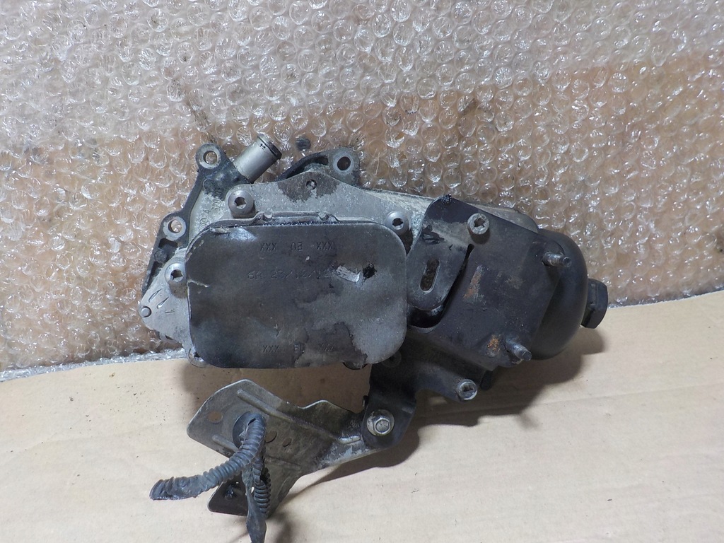 фото №6, Радіатор оливи aa6t18808aa focus mk3