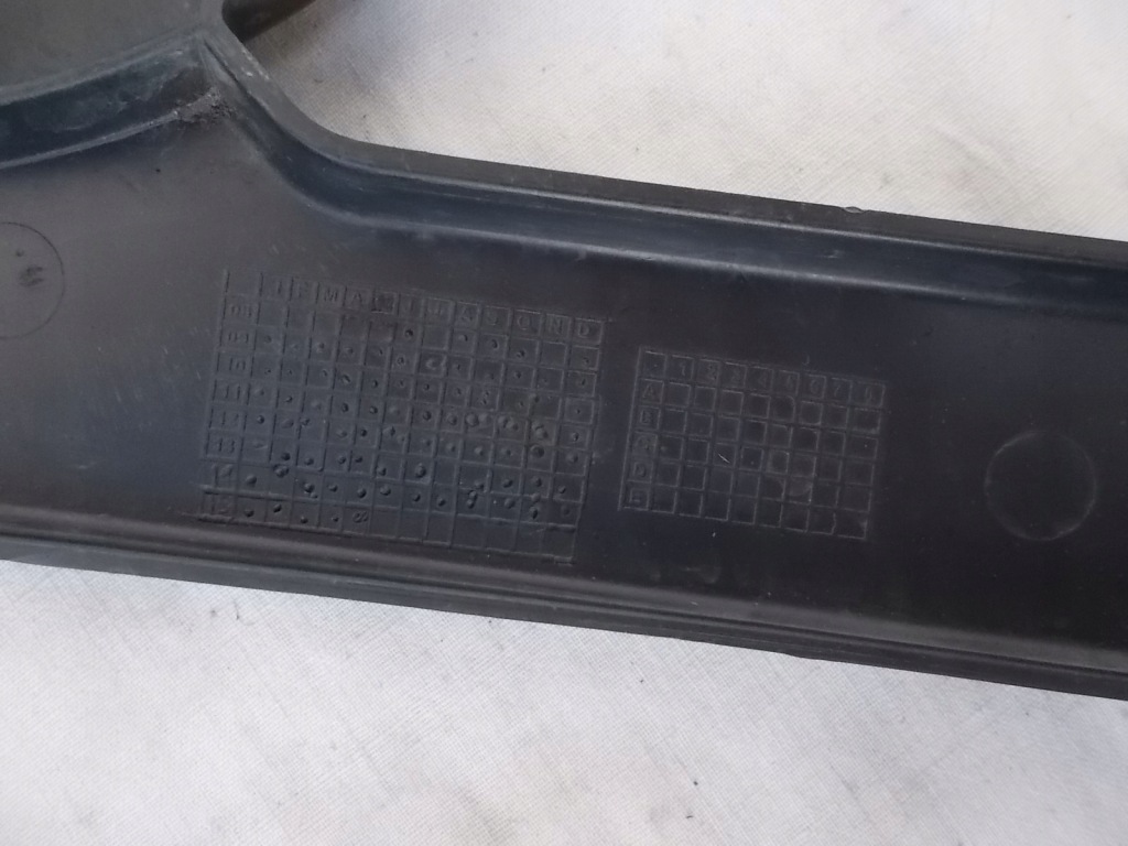 фото №5, Renault оригинальный номер 791820002r направляющая бампера