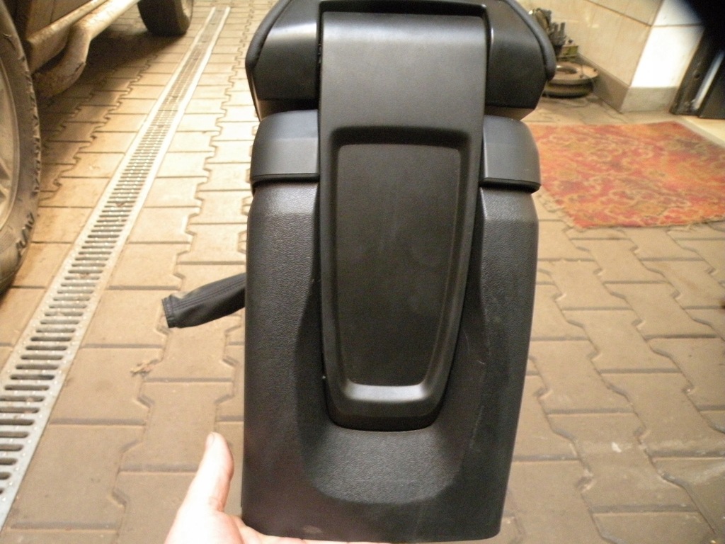 фото №9, Volvo v40 cc po 2012r подлокотник туннель eu