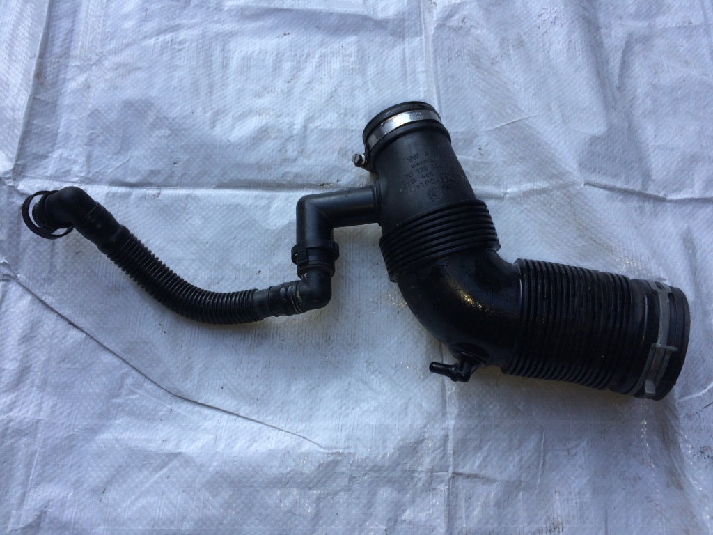 фото №1, Wąż труба повітря vw polo 5 v 1.6 tdi 6r0129654