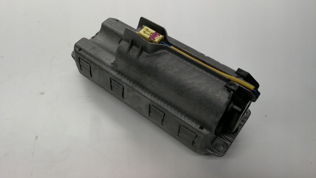 фото №7, Подушка воздушная пассажира audi a3 8p 8p0880202c