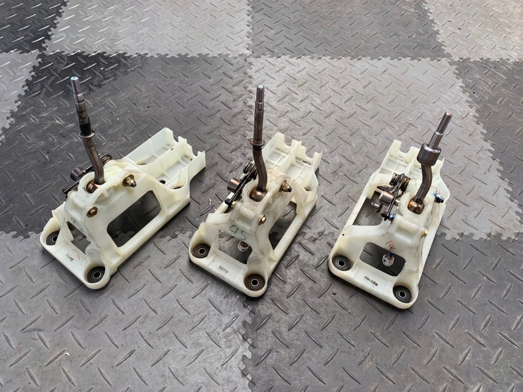 фото №1, Mitsubishi lancer evo 4-9 выборщик домкрат 5b