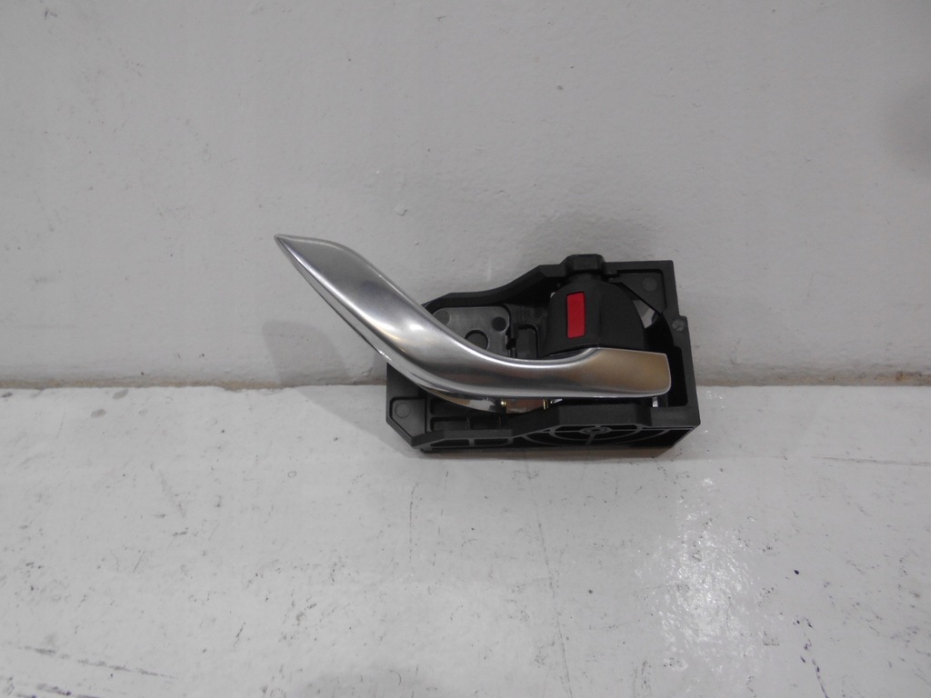 фото №1, Ручка внутрішня правий перед mazda cx-5 ii 17-