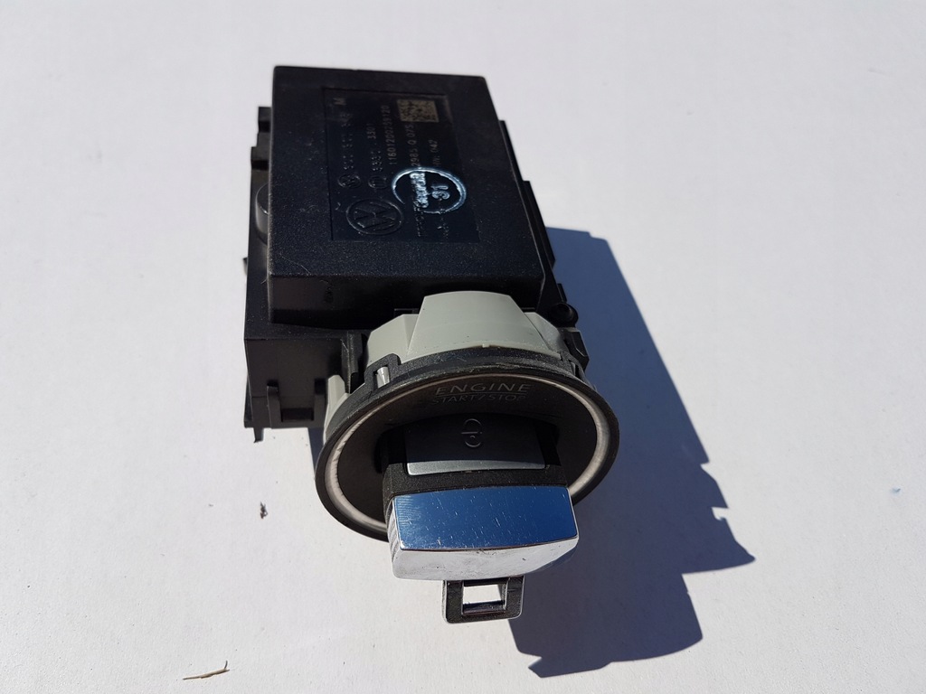 фото №1, Passat замок зажигания ключ volkswagen оригинальный номер 3c0905843m