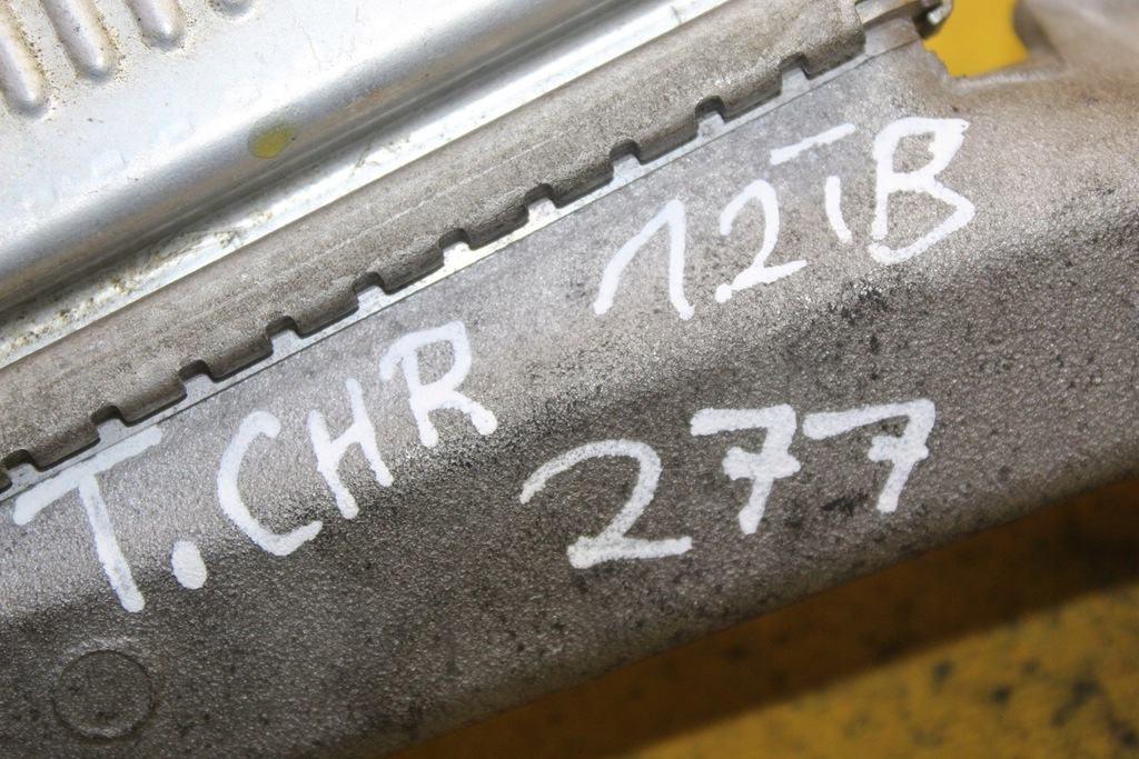 фото №9, Інтеркулер toyota c-hr 1.2 tb 127000-1330