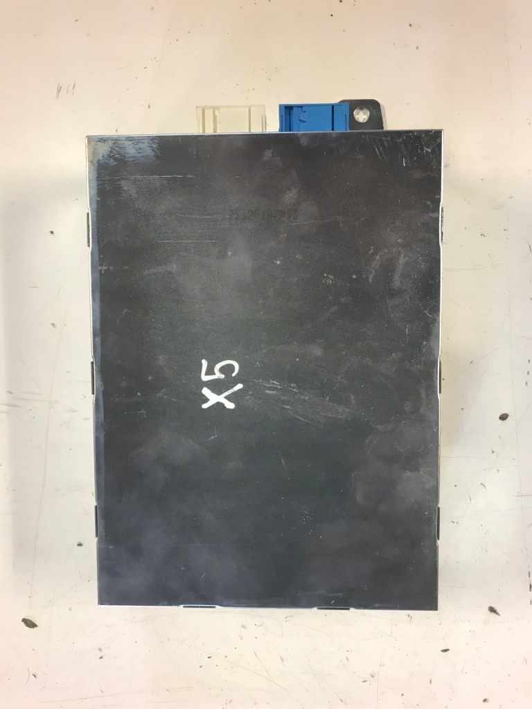 фото №1, Bmw x5 e53 тюнер усилитель 6911221