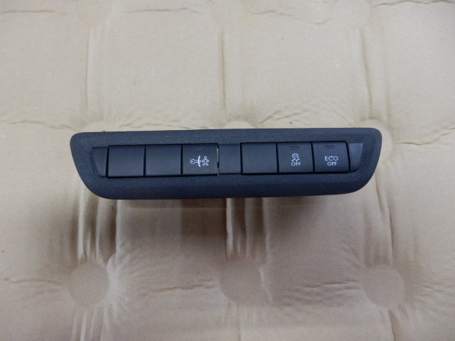 фото №1, Peugeot 208 1.6 ehdi панель переключатель кнопка