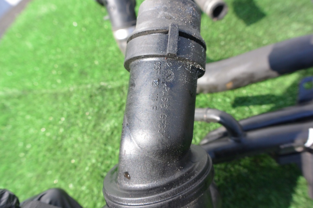 фото №3, Термостат труба wody audi tt 8j 2.0 tfsi bwa vw sea