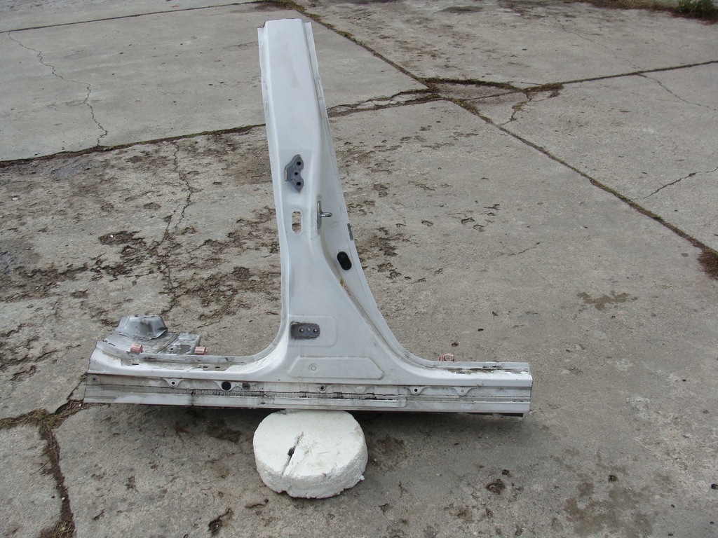 фото №1, Блок двигателя порог toyota prius