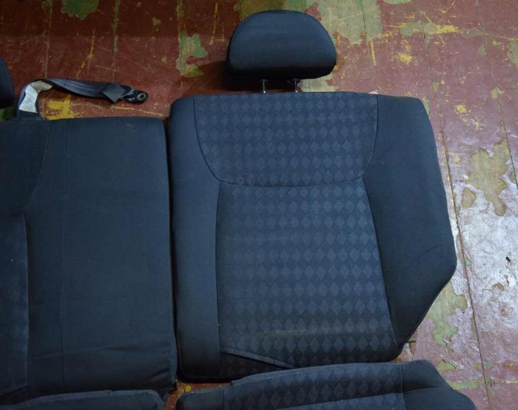 фото №3, Honda civic vii hb 5d заднє сидіння задня