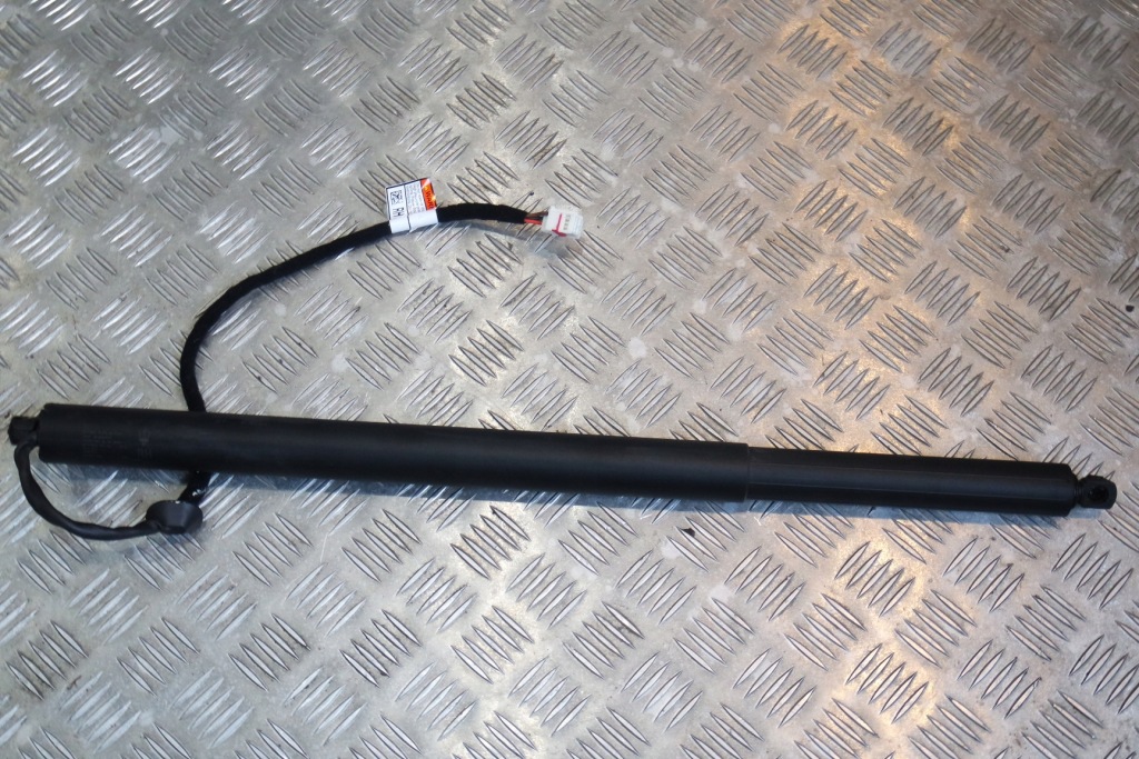 фото №1, Привод крышки правый maserati levante 670033247