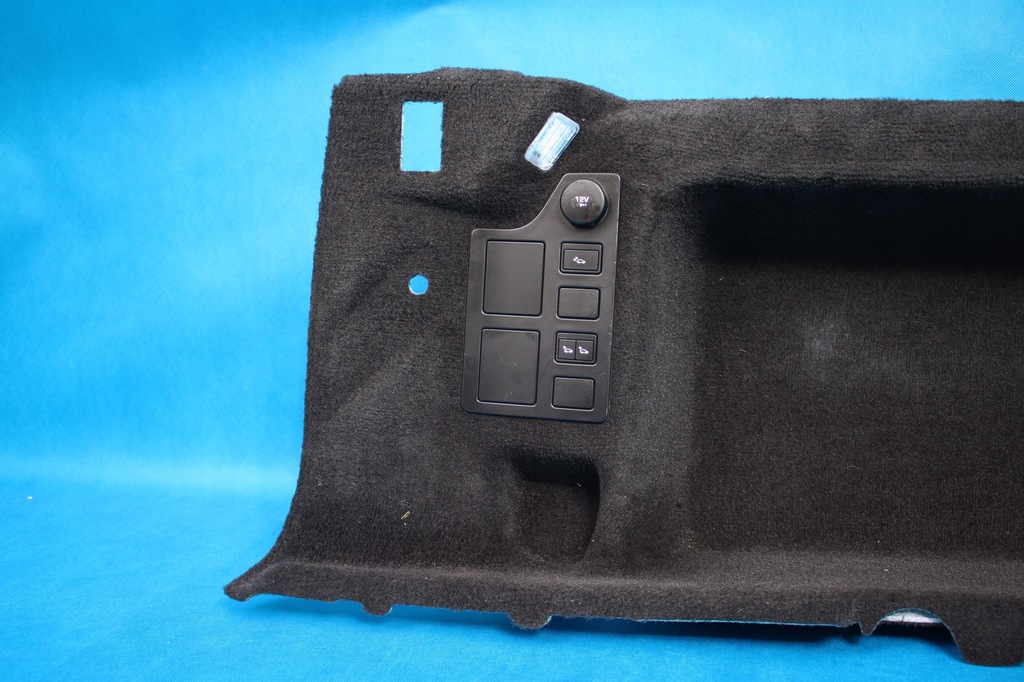 фото №7, Land rover discovery 5 v обшивка багажника левый 18^