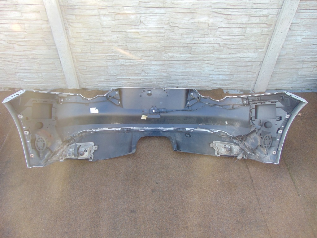 фото №4, Бампер задній задня jaguar f type камера