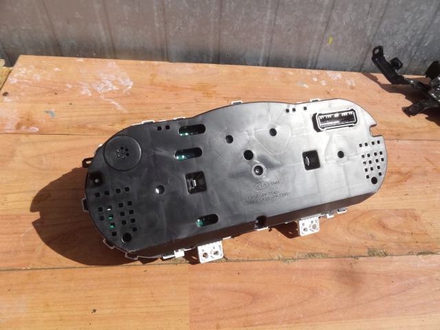 фото №5, Kia carens iv 2015 1,6 gdi счетчик приборы europa