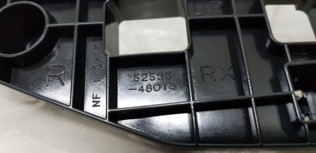 фото №4, Lexus rx 08-12 напрямна кронштейн бампер крила перед